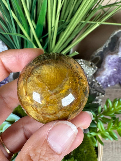 Nellite Sphere 40mm, 7 - Purple Door Alchemy