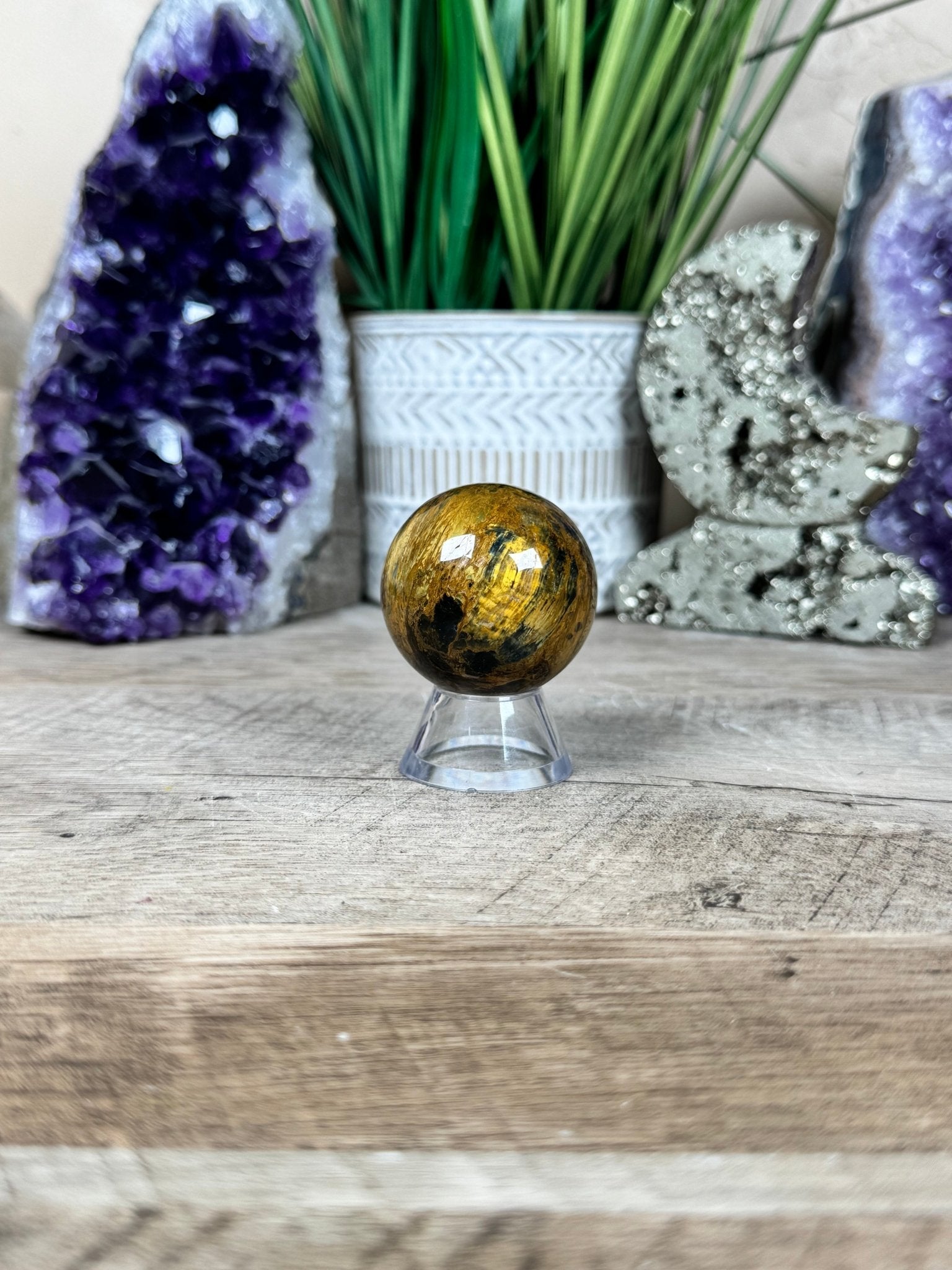 Nellite Sphere 40mm, 7 - Purple Door Alchemy