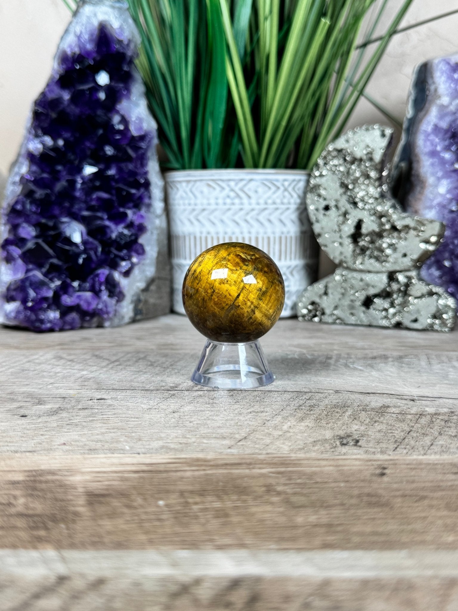 Nellite Sphere 40mm, 8 - Purple Door Alchemy