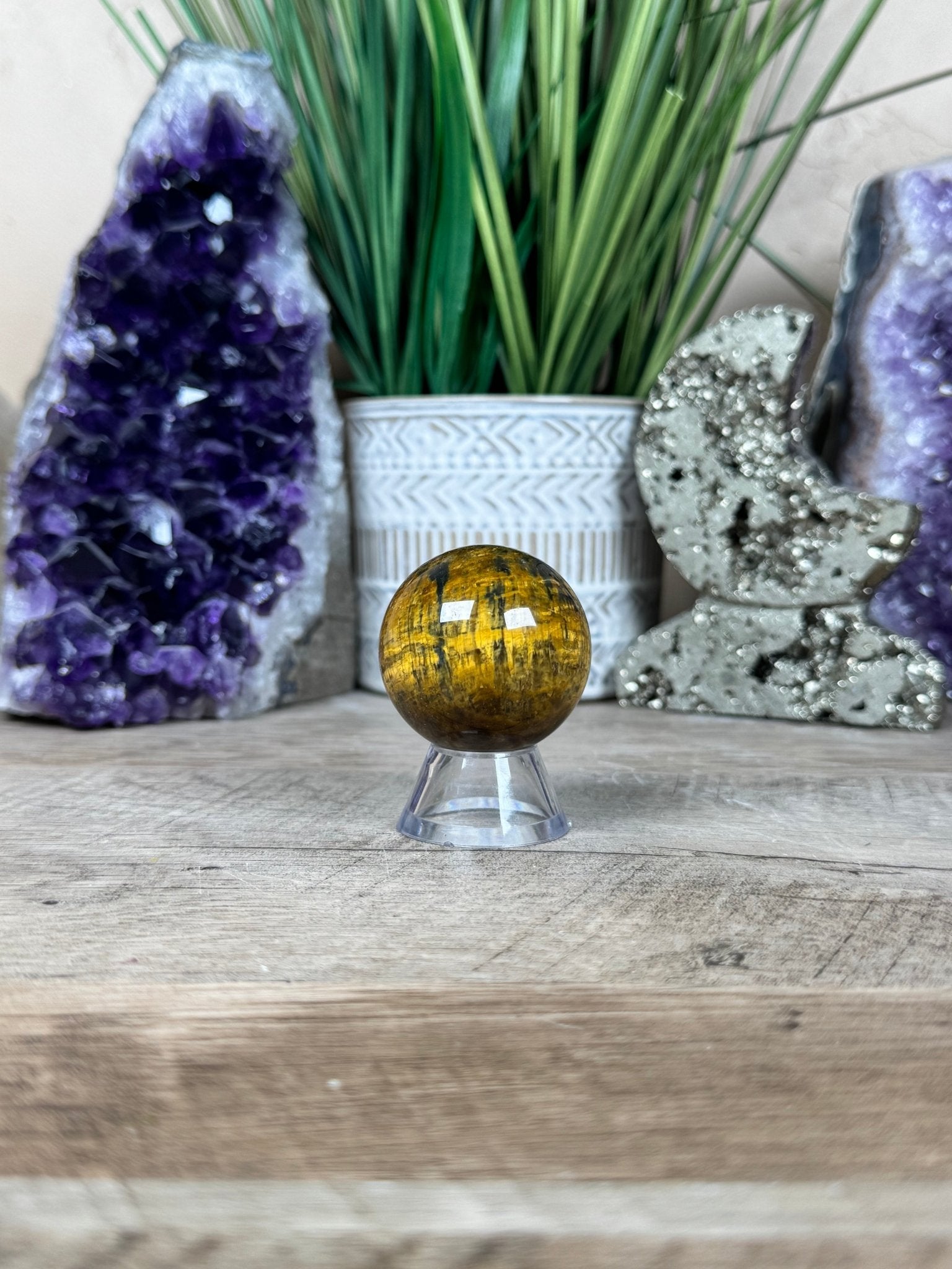 Nellite Sphere 40mm, 8 - Purple Door Alchemy