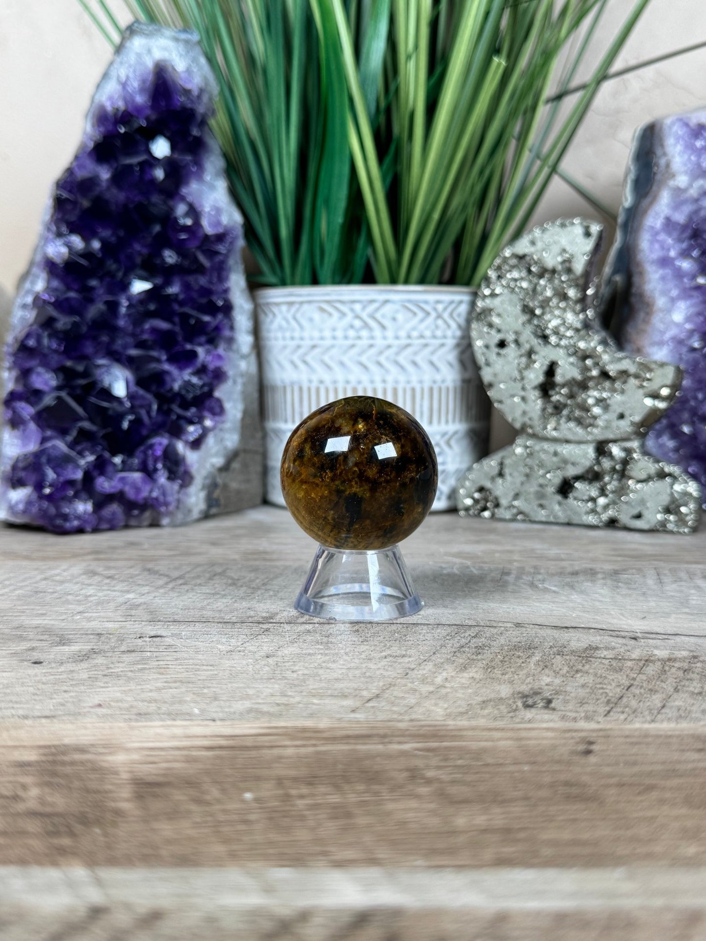 Nellite Sphere 40mm, 8 - Purple Door Alchemy