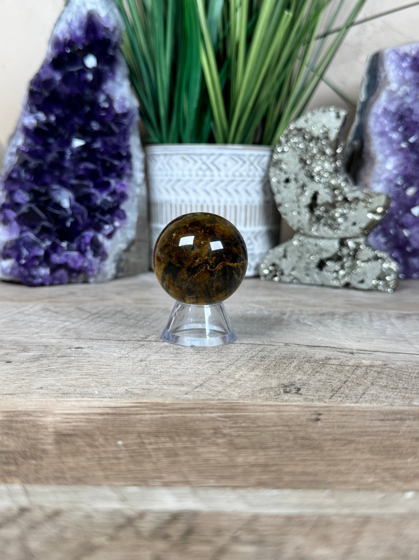 Nellite Sphere 40mm, 9 - Purple Door Alchemy