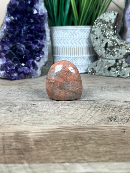 Peach Moonstone Freeform 1.8 inch - Purple Door Alchemy