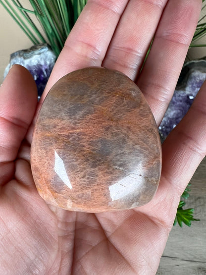 Peach Moonstone Freeform 1.8 inch - Purple Door Alchemy