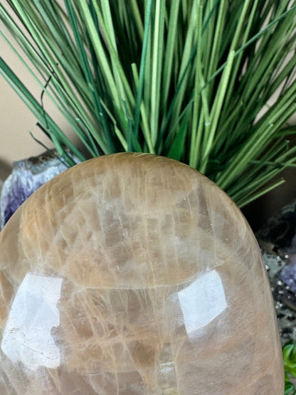 Peach Moonstone Freeform 4.8in - Purple Door Alchemy