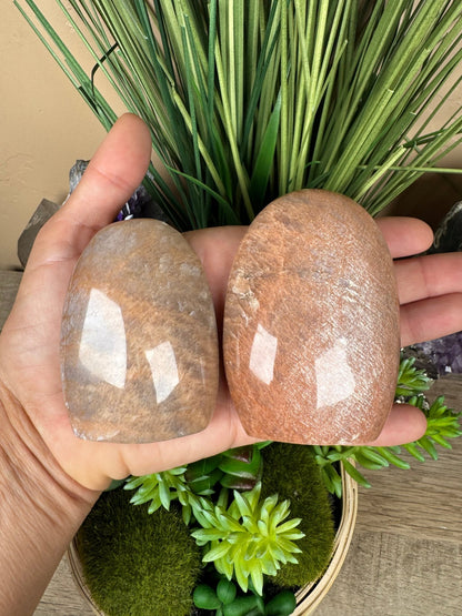 Peach Moonstone Freeform - Purple Door Alchemy