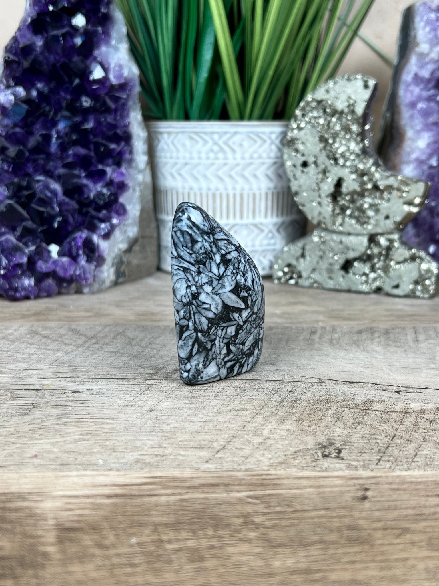 Pinolith Freeform 63mm/2.5in - Purple Door Alchemy