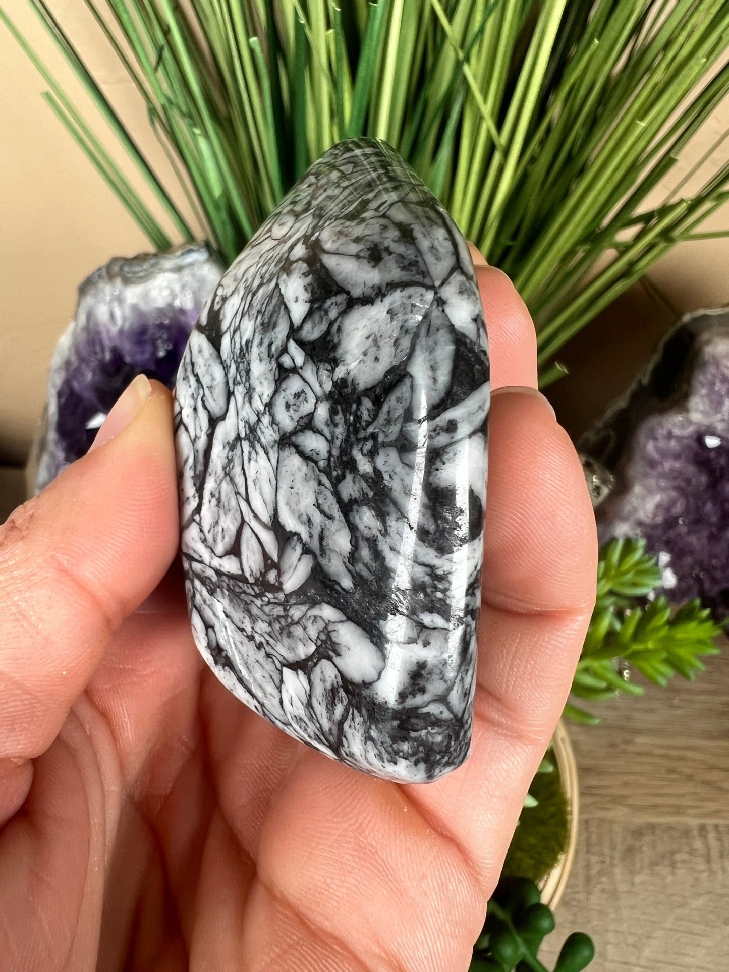 Pinolith Freeform 63mm/2.5in - Purple Door Alchemy