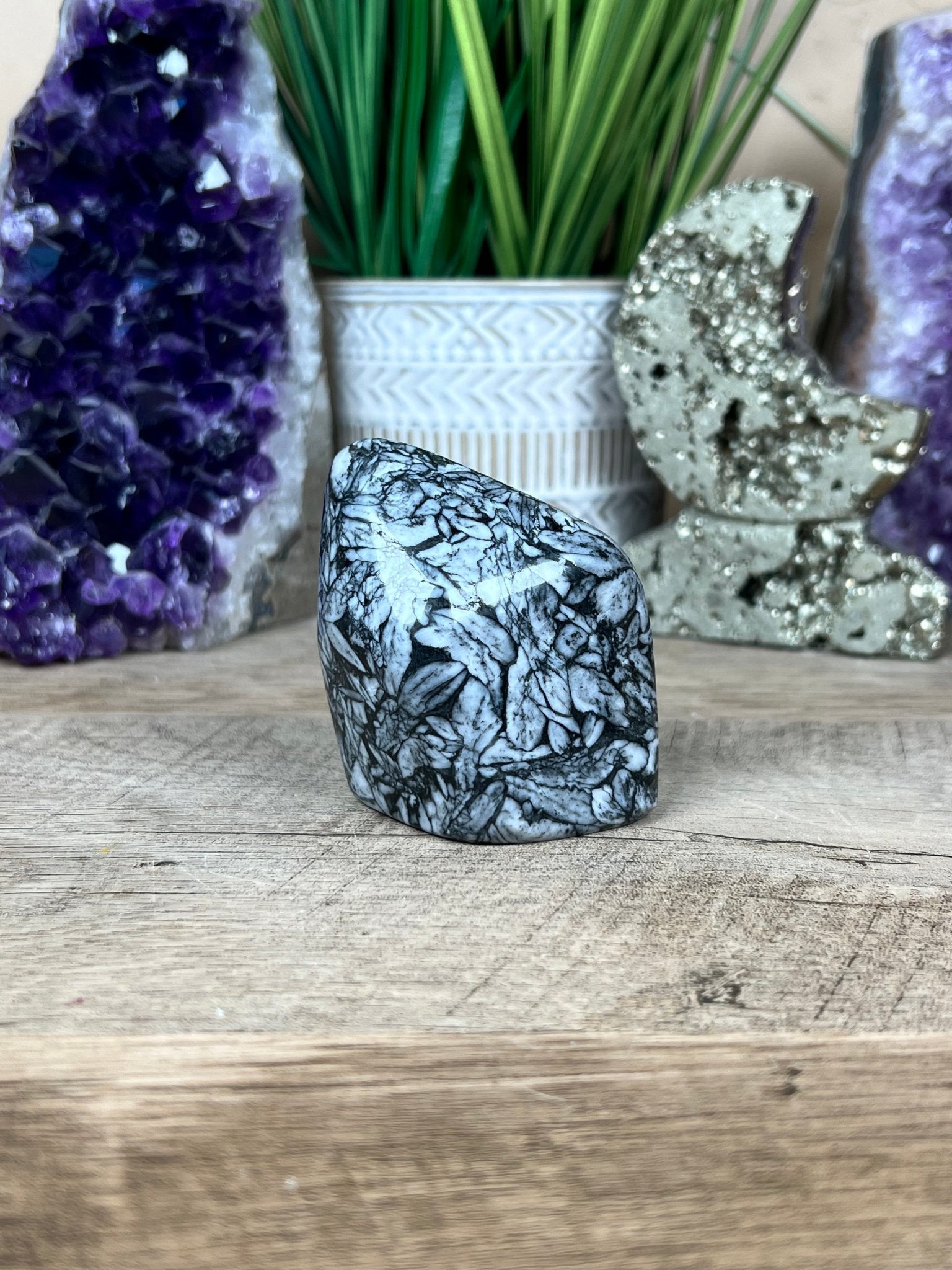 Pinolith Freeform 63mm/2.5in - Purple Door Alchemy