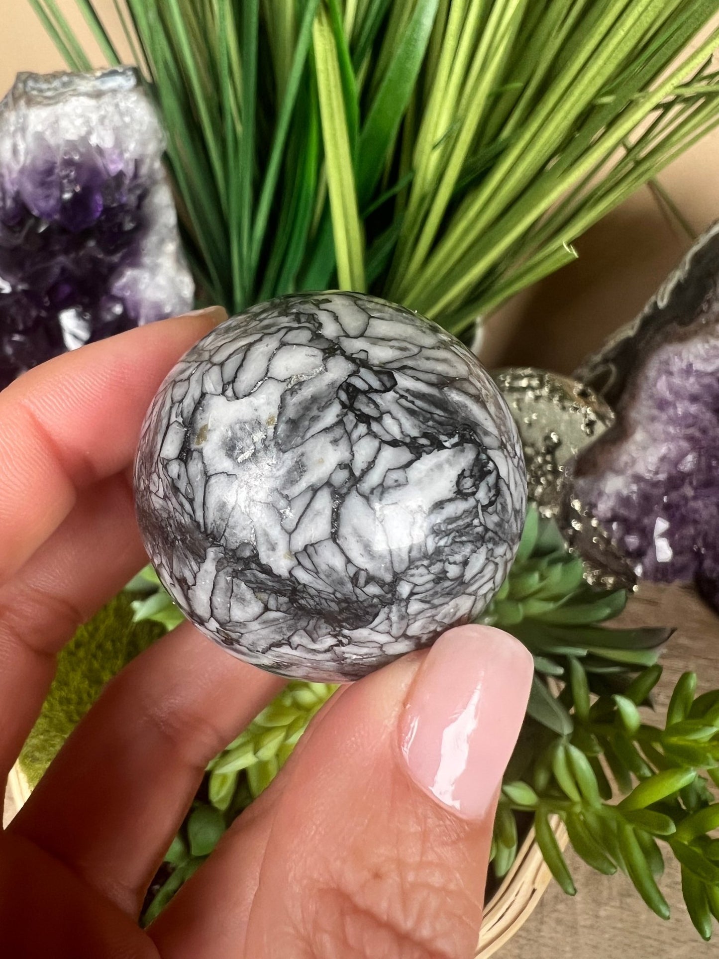 Pinolith Sphere - Purple Door Alchemy