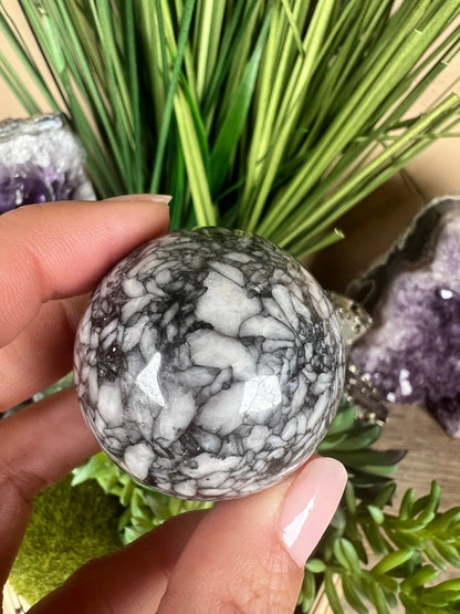 Pinolith Sphere - Purple Door Alchemy