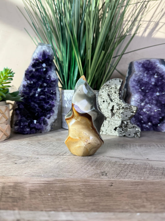 Polychrome Jasper Flame 4.2in - Purple Door Alchemy