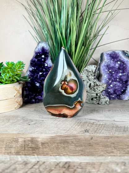 Polychrome Jasper Flame 5.76in - Purple Door Alchemy
