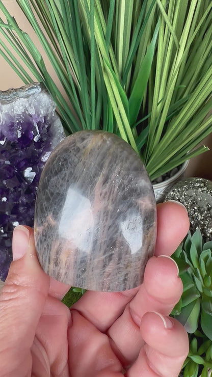 Black Moonstone Freeform 2.1in