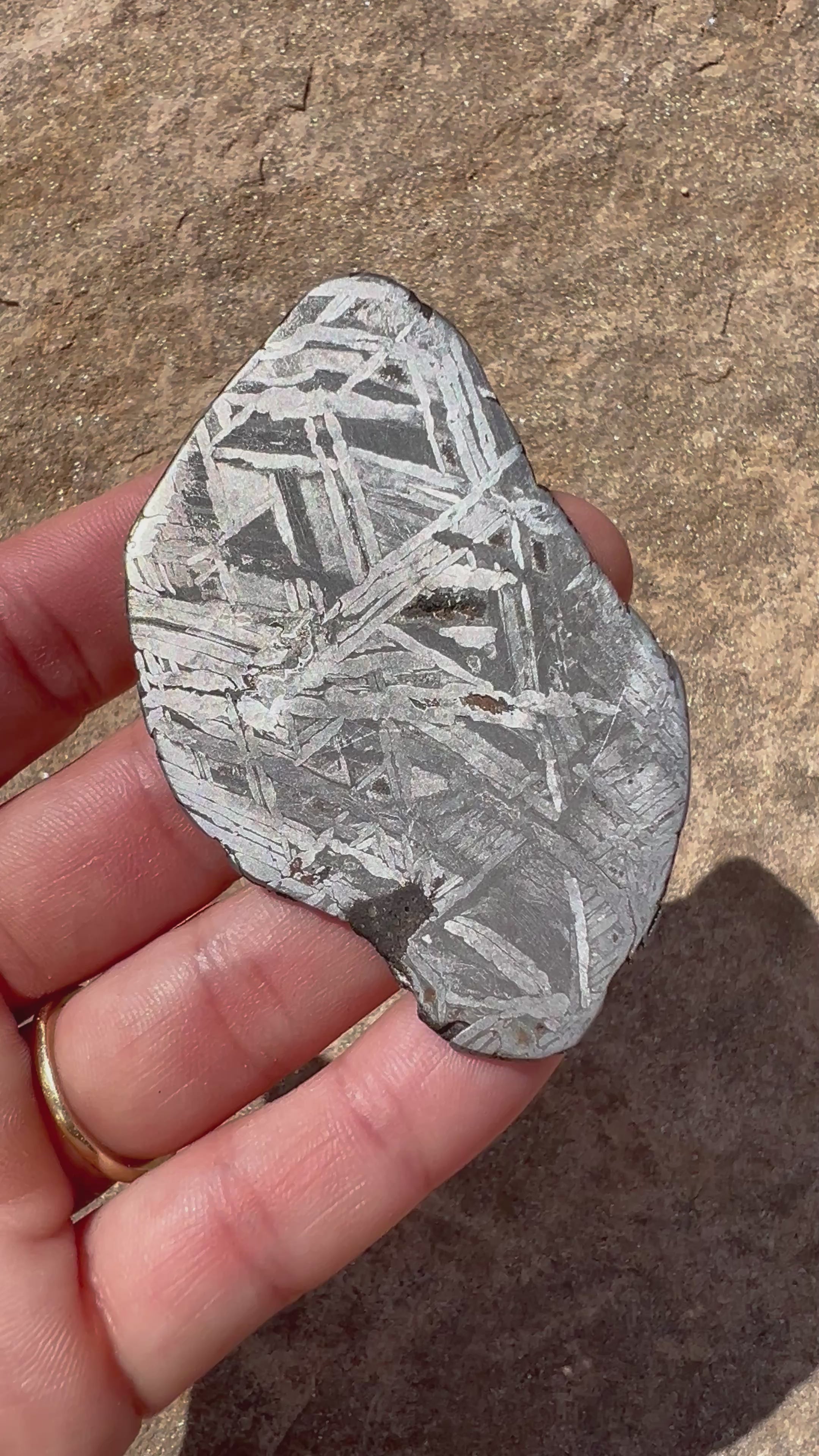 メタルコア Elitist / Reshape Reason 190g Layered Banded Rhyolite Jasper Rough Natural Crystal Mineral