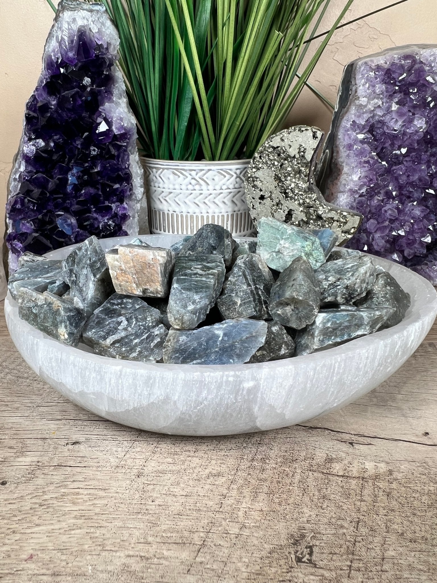 Raw Labradorite - Purple Door Alchemy