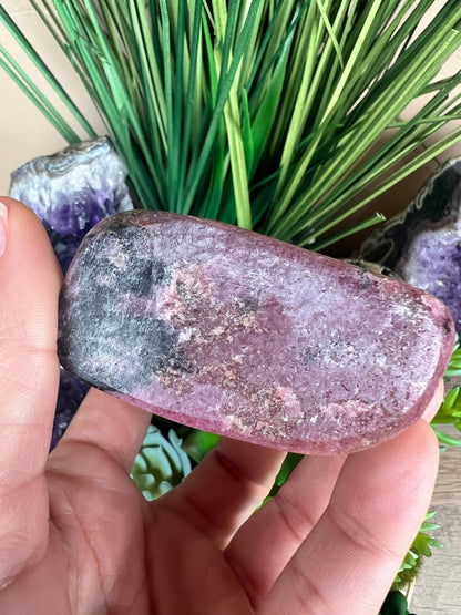 Rhodonite Freeform 64mm/2.52in - Purple Door Alchemy