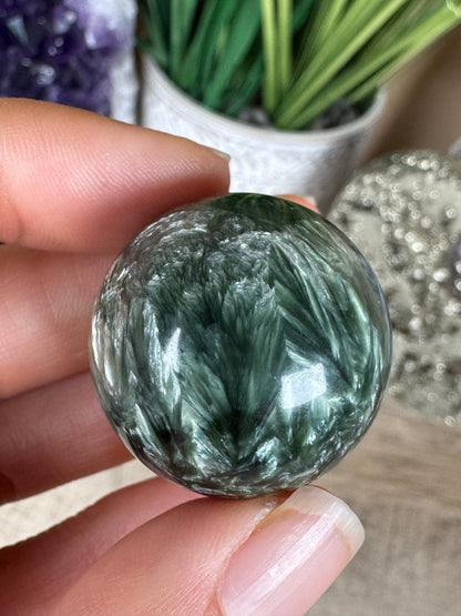 Seraphinite Sphere 28mm (1.10") - Purple Door Alchemy