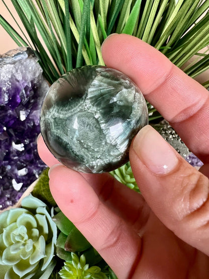 Seraphinite Sphere 40mm (1.6") - Purple Door Alchemy
