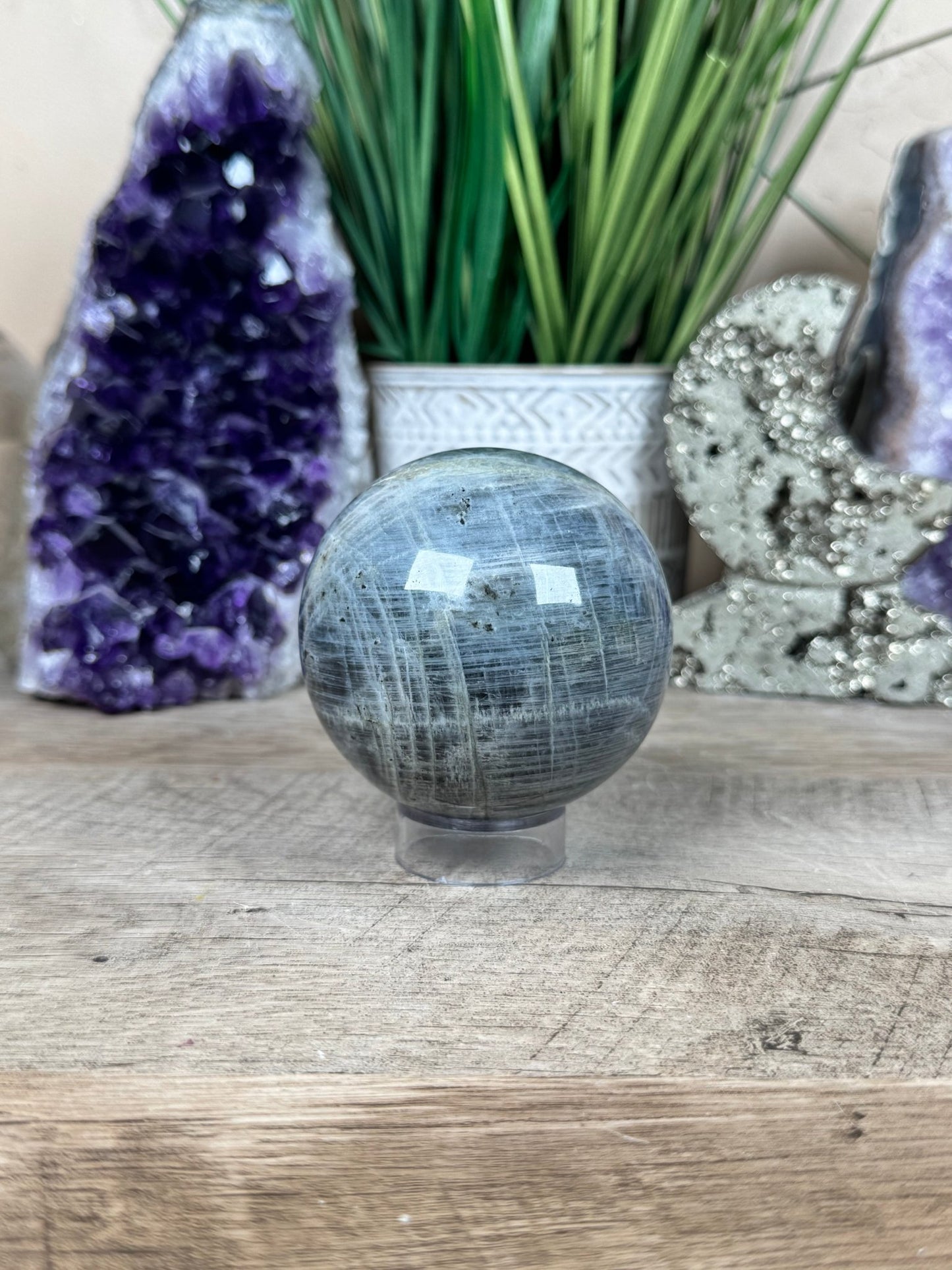 Sunset Labradorite Sphere 6.7mm/2.64in - Purple Door Alchemy