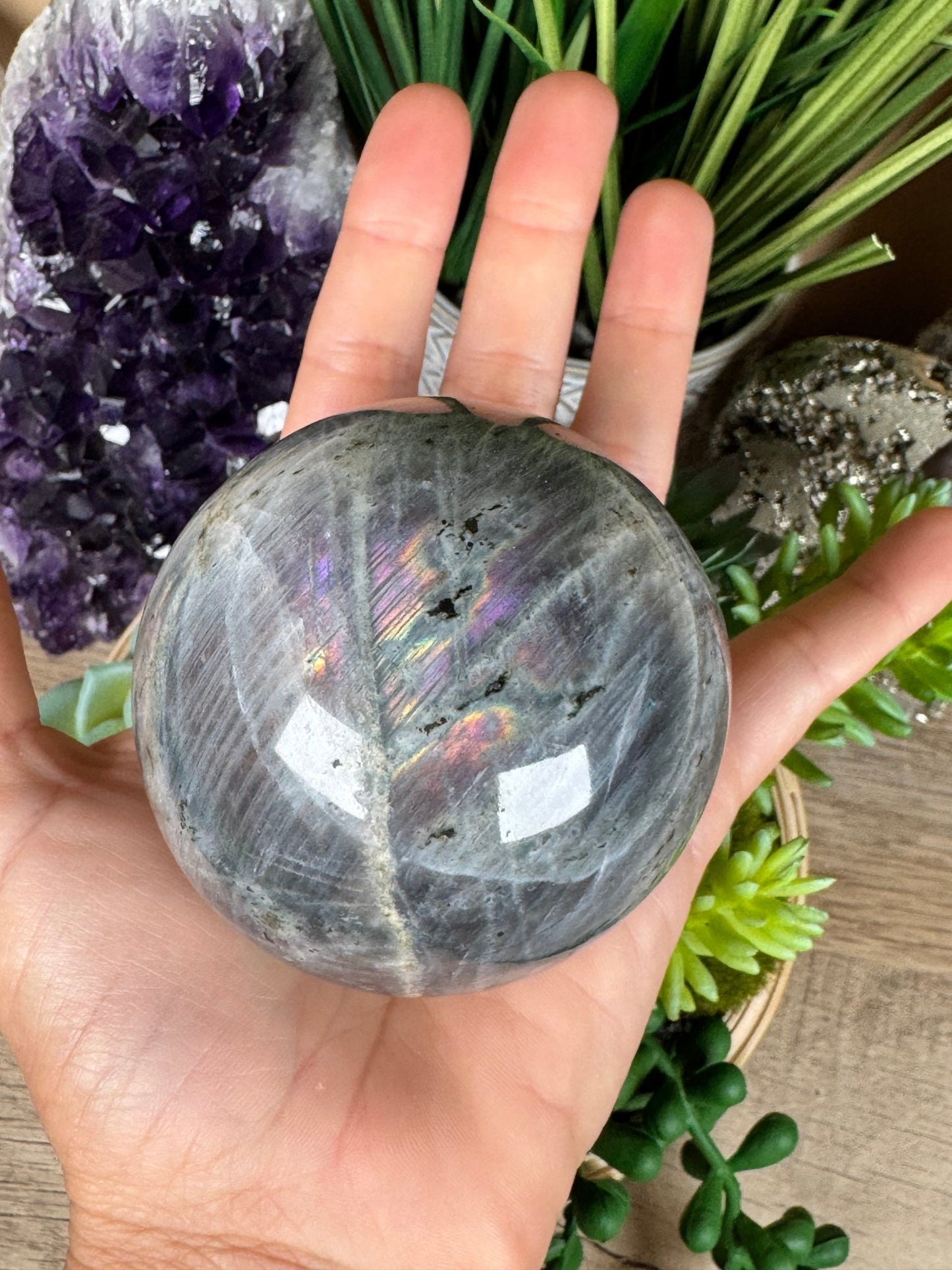 Sunset Labradorite Sphere 6.7mm/2.64in - Purple Door Alchemy
