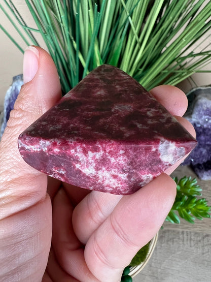 Thulite Freeform 2.3in - Purple Door Alchemy