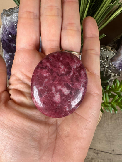 Thulite Palm Stone - Purple Door Alchemy