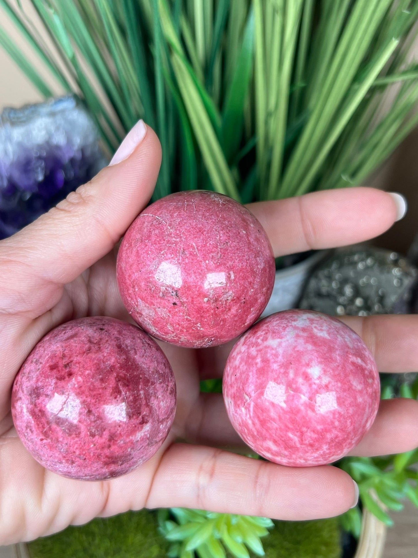 Thulite Sphere 40mm - Purple Door Alchemy