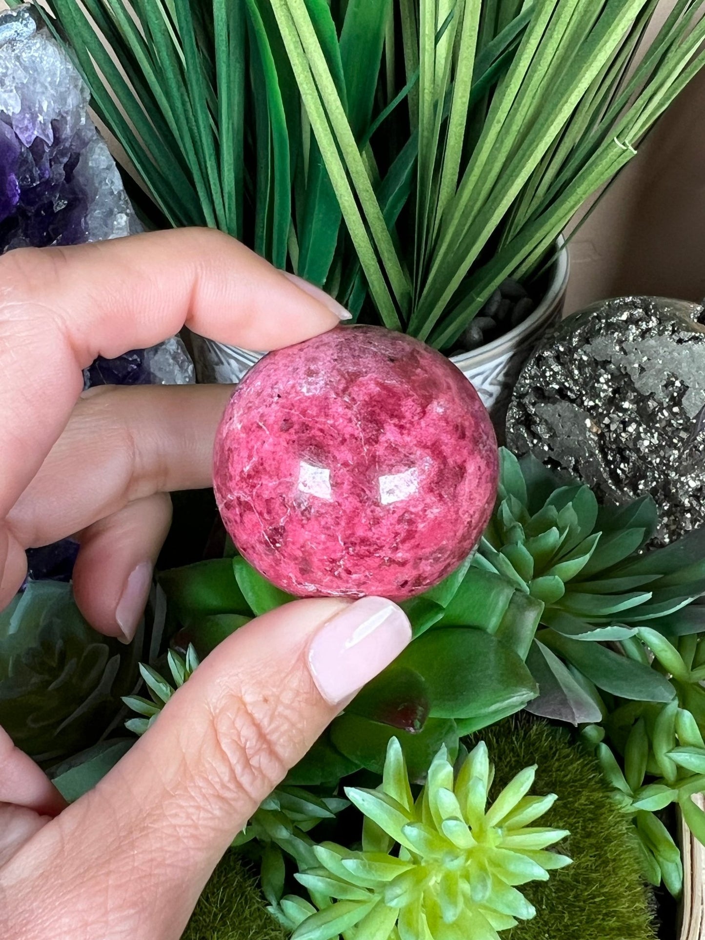 Thulite Sphere 40mm - Purple Door Alchemy