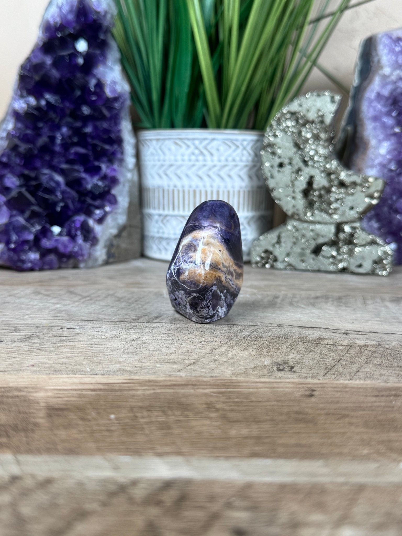 Tiffany Stone Freeform 51mm/2.01in - Purple Door Alchemy